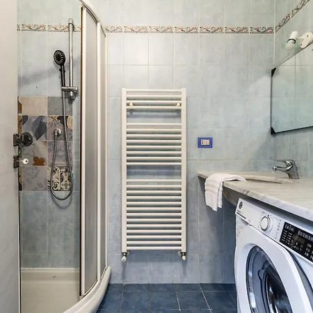 Family House Con Doppio Parcheggio Incluso Апартаменты Комо